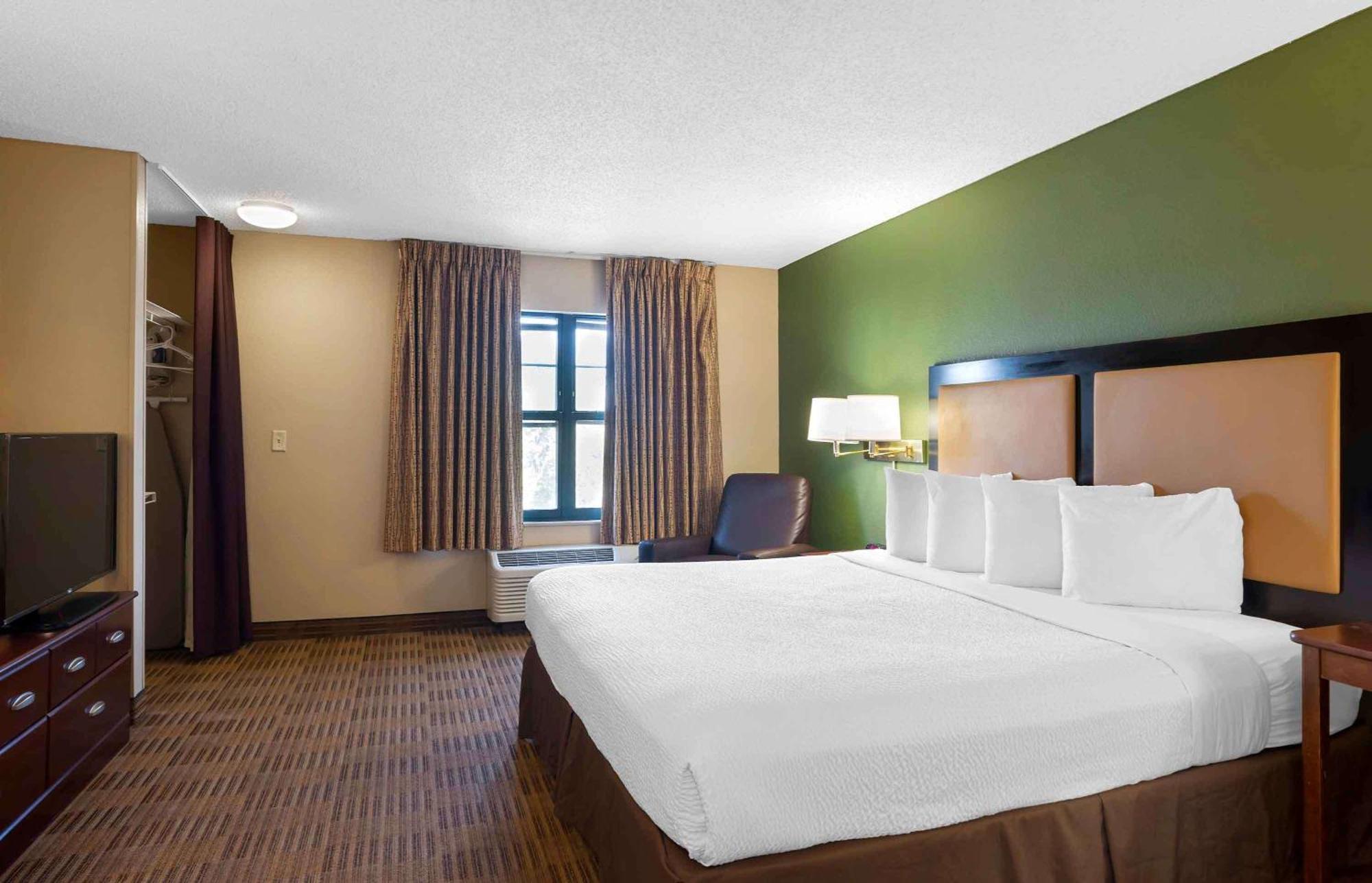 Extended Stay America Suites - Orlando - Алтамонте Спрингс Экстерьер фото