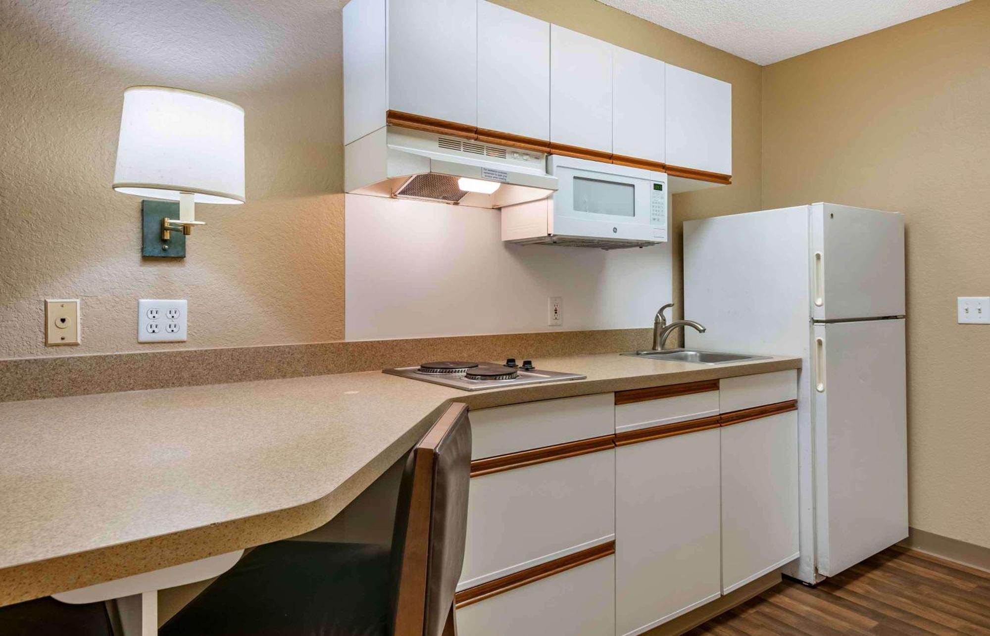 Extended Stay America Suites - Orlando - Алтамонте Спрингс Экстерьер фото